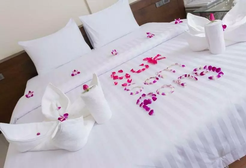 ガーデンビューデラックスルーム, Suksompong Resort