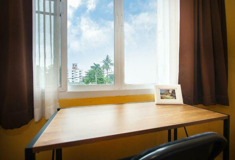 חדר סטנדרט, Thai Thai Hostel