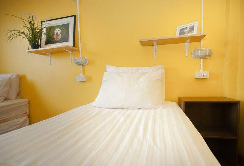 חדר סטנדרט, Thai Thai Hostel