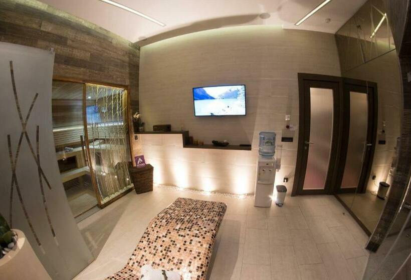 اتاق استاندارد یک نفره, Atera Business Suites