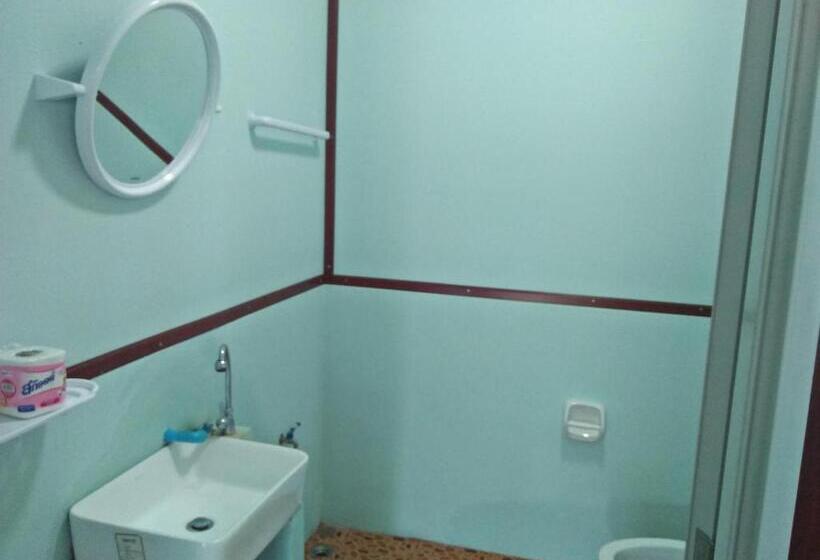 家族用バンガロー, Happy Days Resort