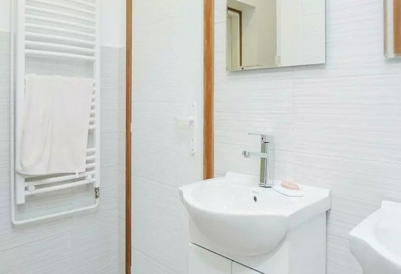 اتاق استاندارد, Hostel Jellostone