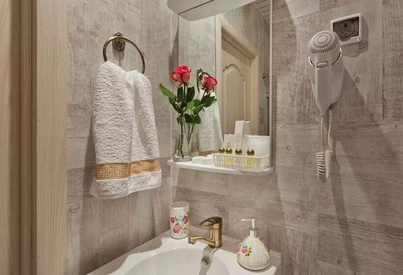 سوییت جونیور, Apartments Comfort City