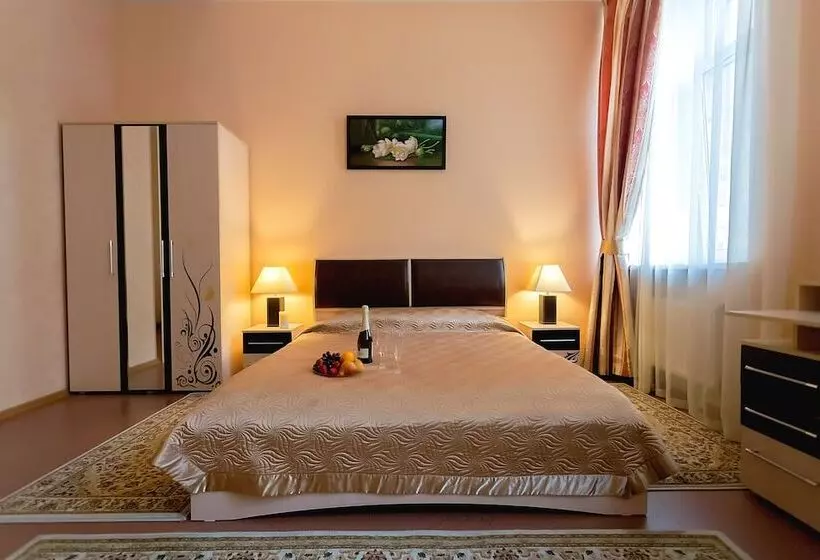 سوییت جونیور, Apartments Comfort City