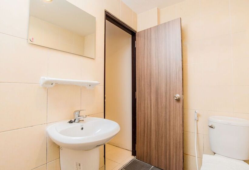 Номер Стандарт, B2 Airport Boutique & Budget