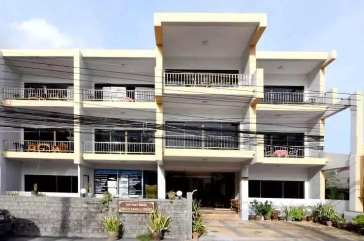 Perhehuone, Deng S Kamala Beach Guesthouse