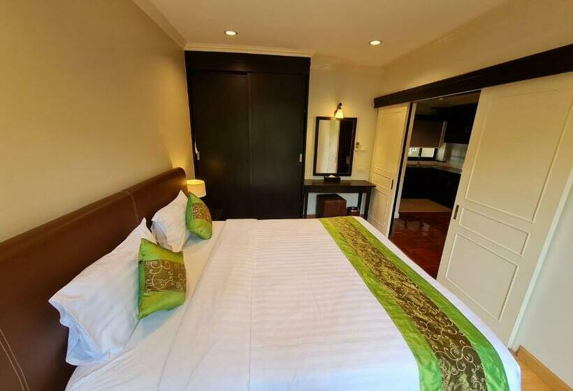 발코니 수피리어 룸, Grand Garden & Residence