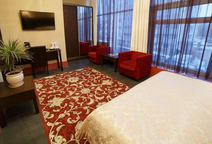 اتاق کلاس بیزنس, Milan