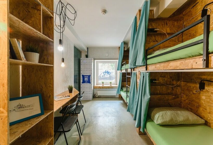 共用房间的床, Simple Hostel Gorokhovaya