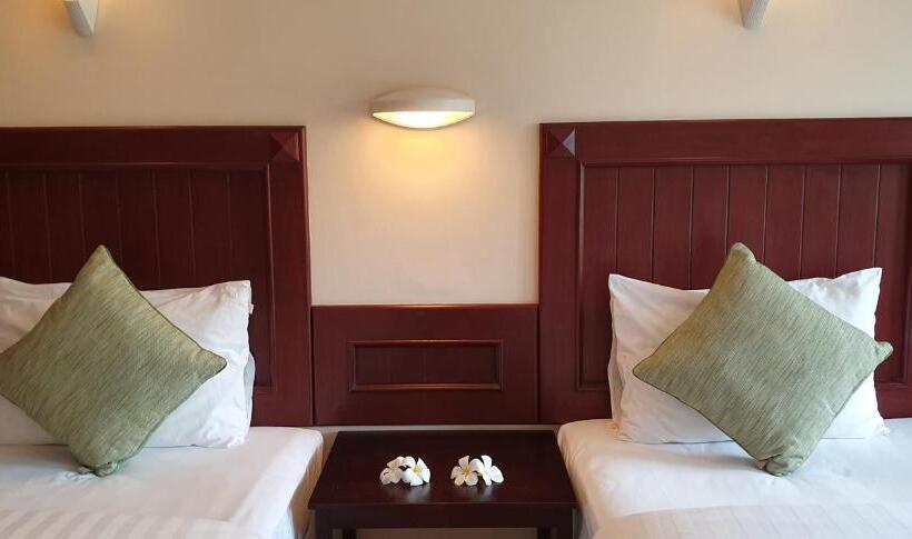 Номер Deluxe Вид на Сад, Isle Beach Resort Krabi Sha