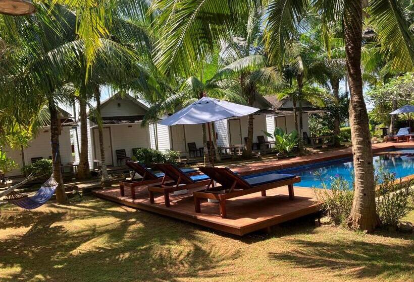 Номер Deluxe Вид на Бассейн, Isle Beach Resort Krabi Sha