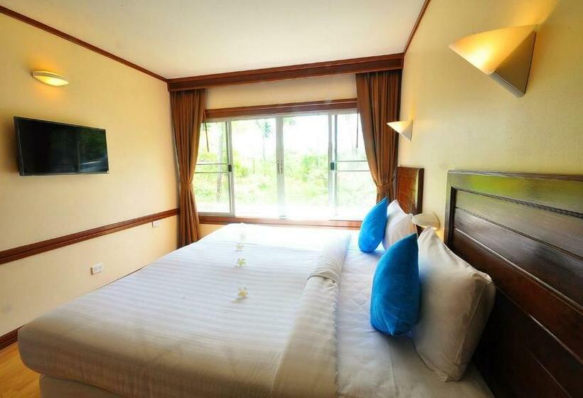 Номер Deluxe Вид на Бассейн, Isle Beach Resort Krabi Sha