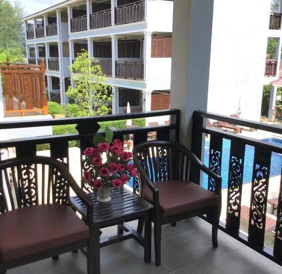 Номер Стандарт с Балконом, Pratum Resort