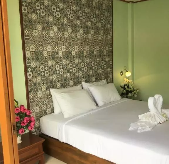 バルコニー付きスタンダードルーム, Pratum Resort