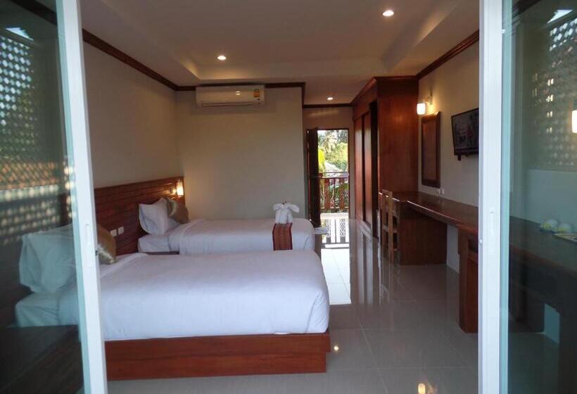 Номер Deluxe с Балконом, Pratum Resort