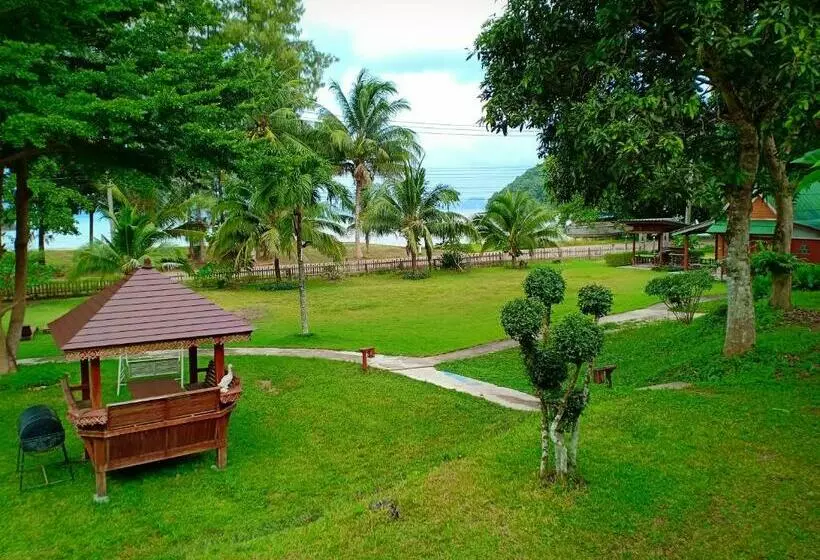 オーシャンビューのスタンダードバンガロー, Suntisook Resort