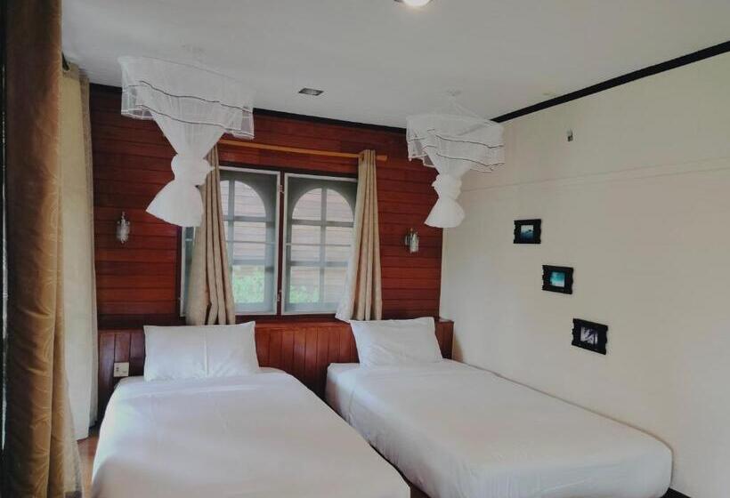Бунгало Стандарт 2 Спальни, Suntisook Resort