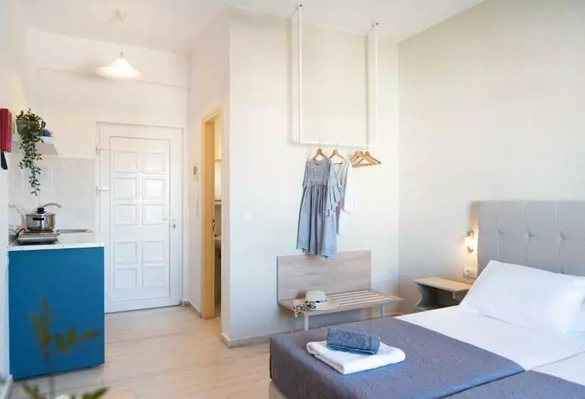 استودیوی استاندارد با چشم‌انداز دریا, Ammos Apartments