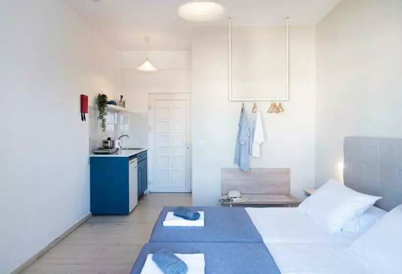 استودیوی استاندارد با چشم‌انداز دریا, Ammos Apartments