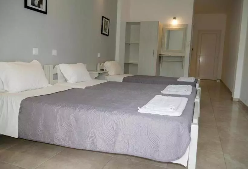 استودیوی استاندارد, Ammos Apartments