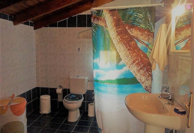 침실 2개 바다 전망 아파트, Casa De Blue Studios & Apartments