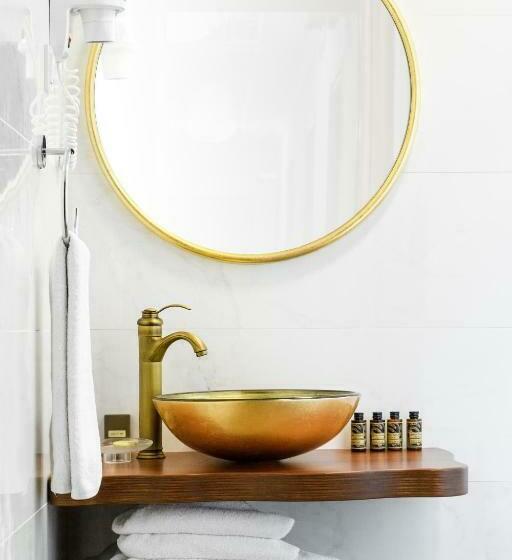 スタンダードルーム, A For Art