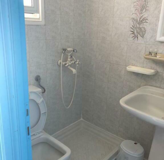 Quarto Estandar, Antonis