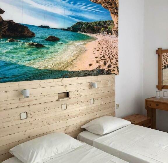 Quarto Estandar, Antonis