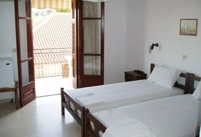 Chambre Standard Individuelle, Castello