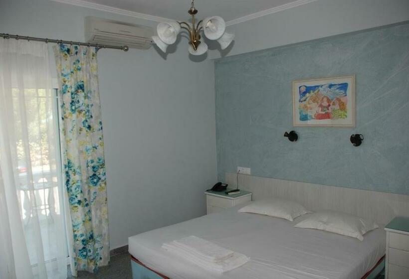 חדר דלוקס, Diaporos