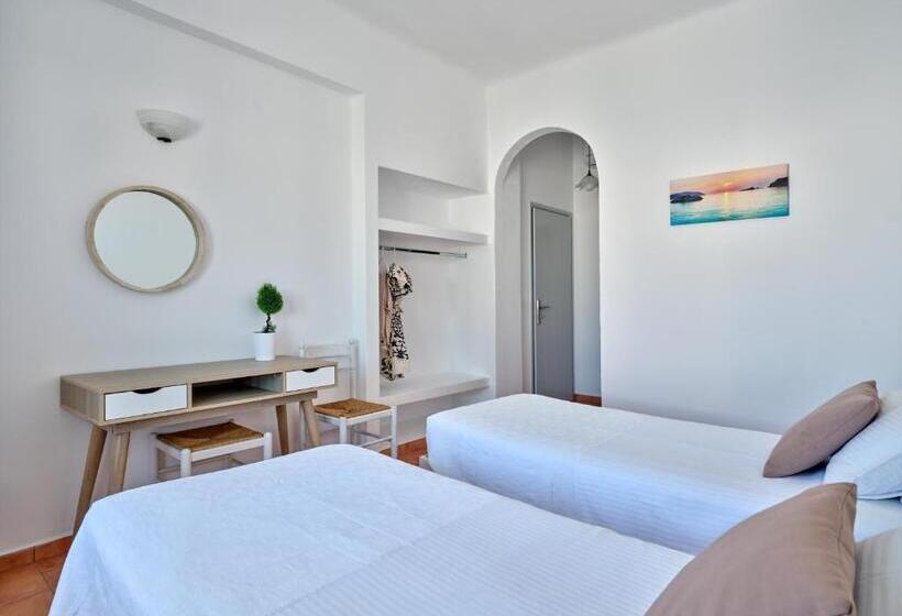 חדר אקונומי, Galini