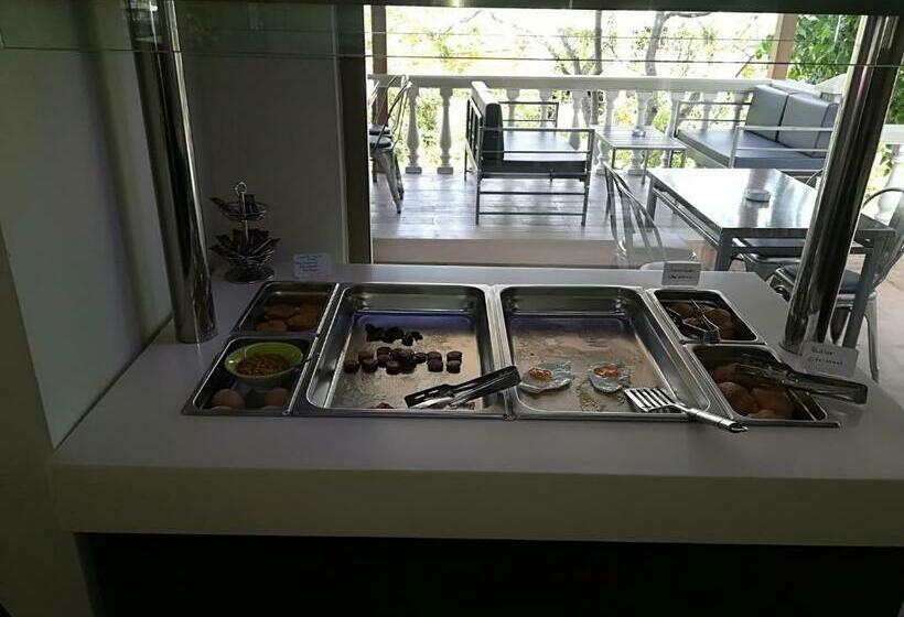 סטודיו סטנדרט עם מרפסת, Garden