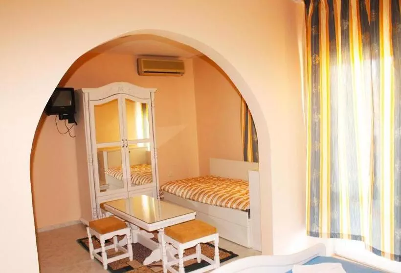海の見える２ベッドルームアパートメント, Family Hotel Paros 2