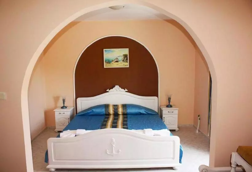 海の見える２ベッドルームアパートメント, Family Hotel Paros 2