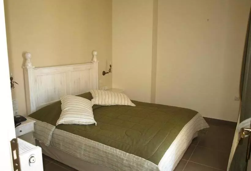 スイート, Porto Mani Suites
