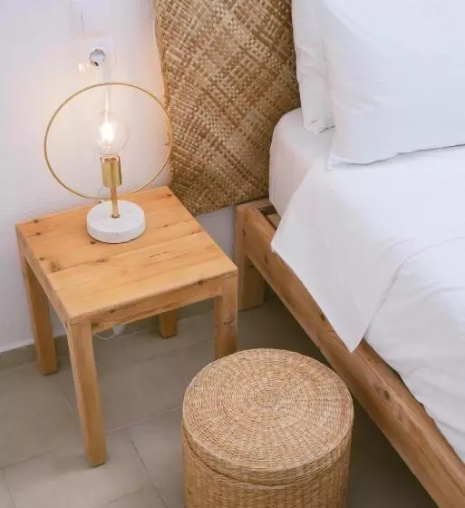 اتاق استاندارد با بالکن, Die Zwei Brüder Art & Suites