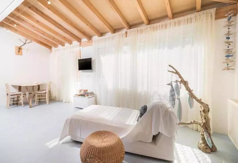 آپارتمان 2 خوابه, Die Zwei Brüder Art & Suites