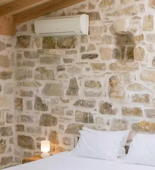 سوییت سوپریور, Die Zwei Brüder Art & Suites