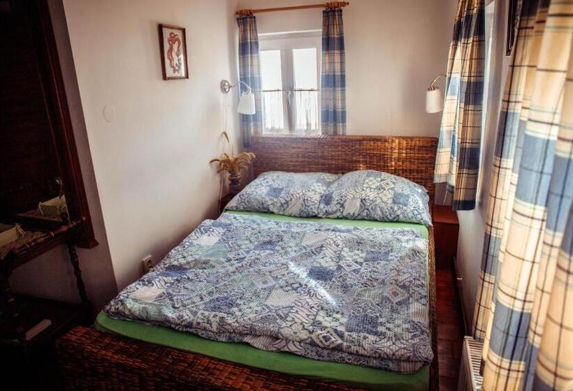 Номер Стандарт, Dvůr Pohody