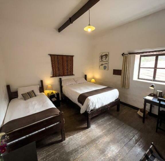 Номер Стандарт, El Albergue Ollantaytambo