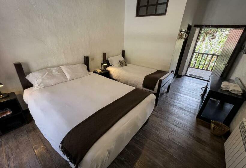 Номер Стандарт, El Albergue Ollantaytambo