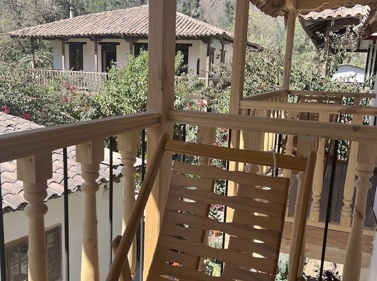 Четырехместный Номер Superior, El Albergue Ollantaytambo