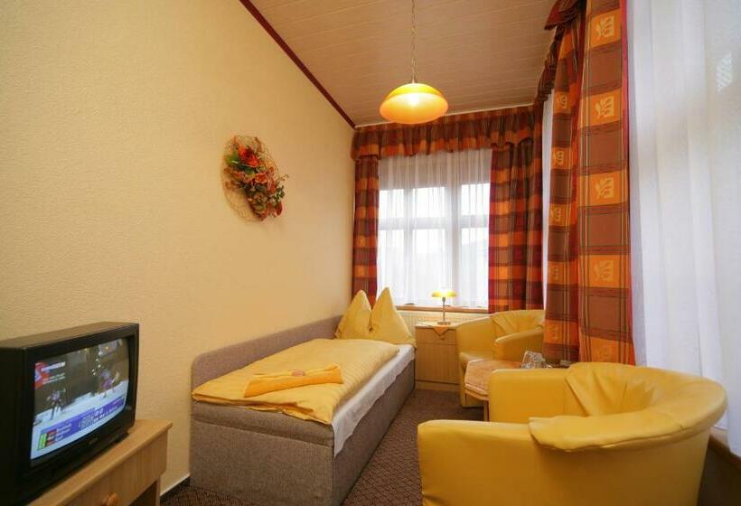 חדר סטנדרט לשלושה, Elisabeth Pension