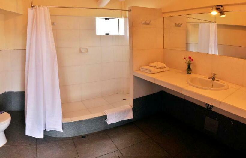 Standard Triple Room, Inkarri Cusco