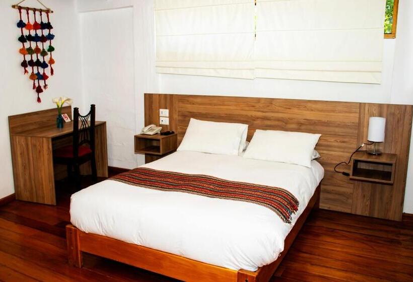 Family Room, Inkarri Cusco