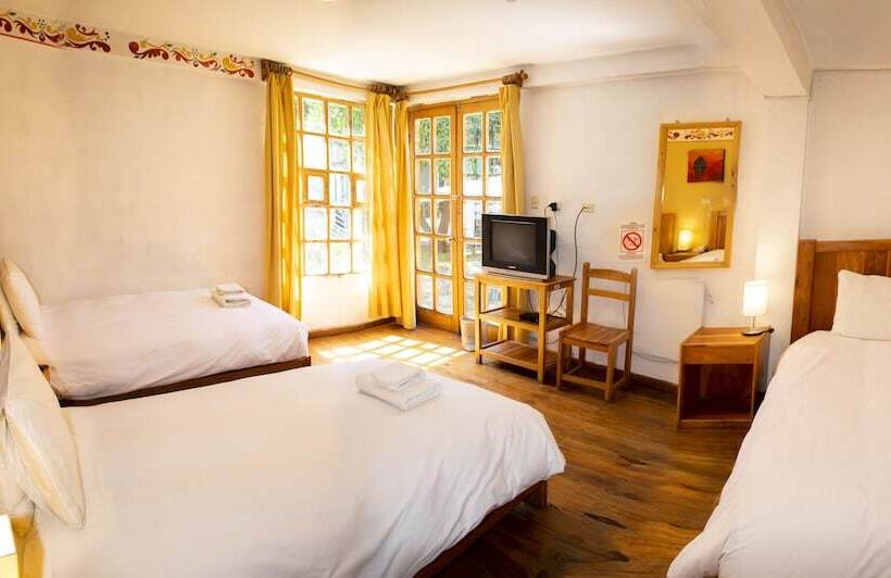 Standard Triple Room, Inkarri Cusco