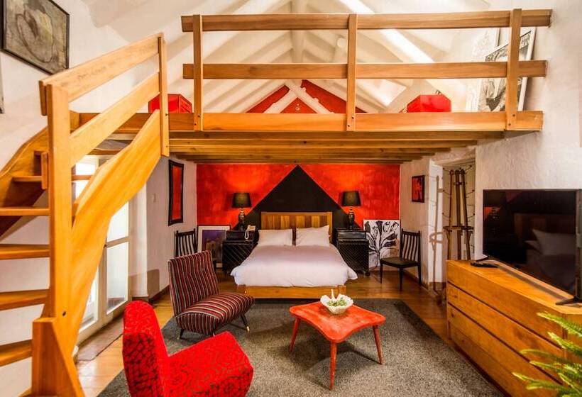 Family Room, Inkarri Cusco