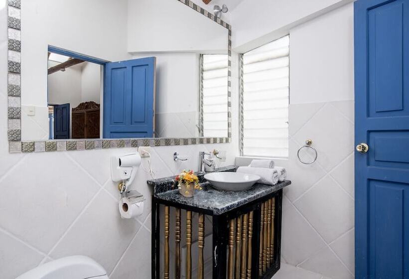 Family Room, Inkarri Cusco