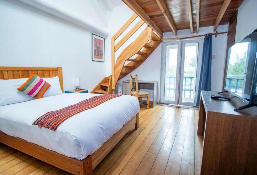 Family Room, Inkarri Cusco