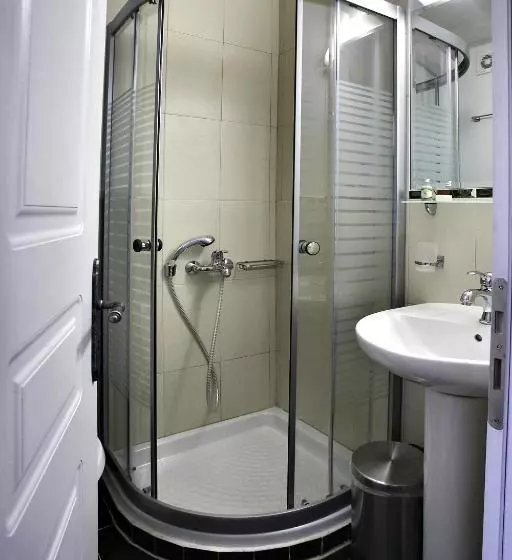 Economy Single Room
